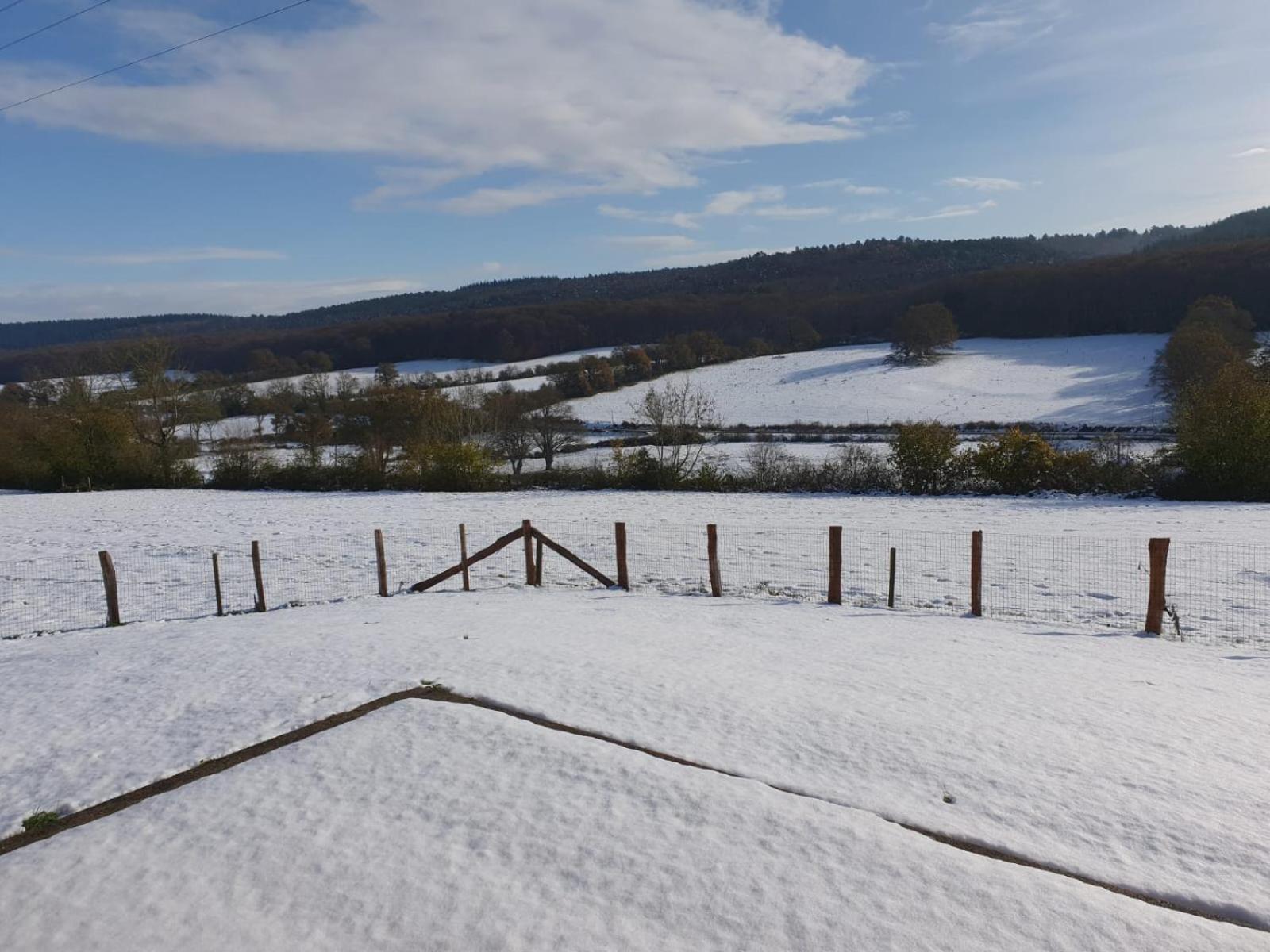 Gite Avec Vue Panoramique, Ideal Pour Un Weekend ! Mont-Saint-Jean  Exterior foto